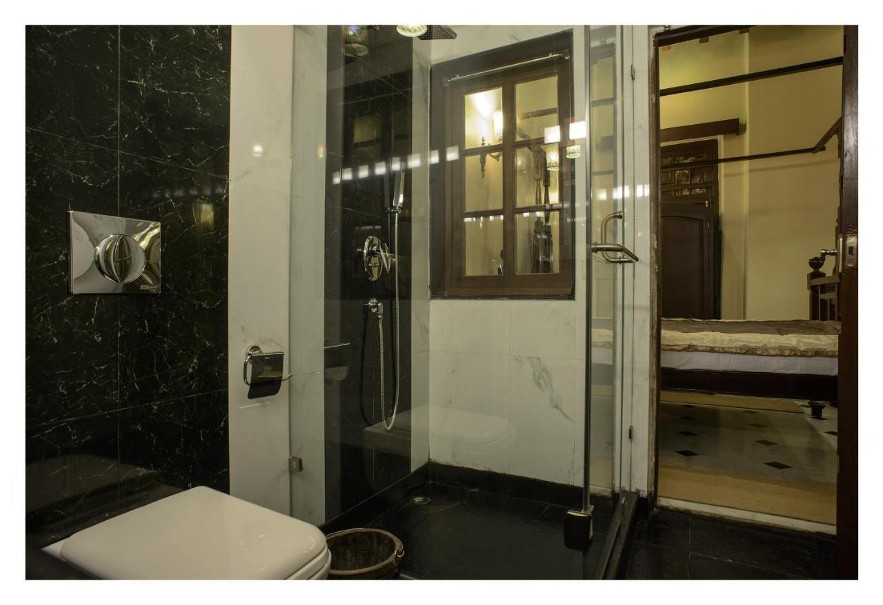 Hotel 233 Park Street Kalkutta Szoba fotó